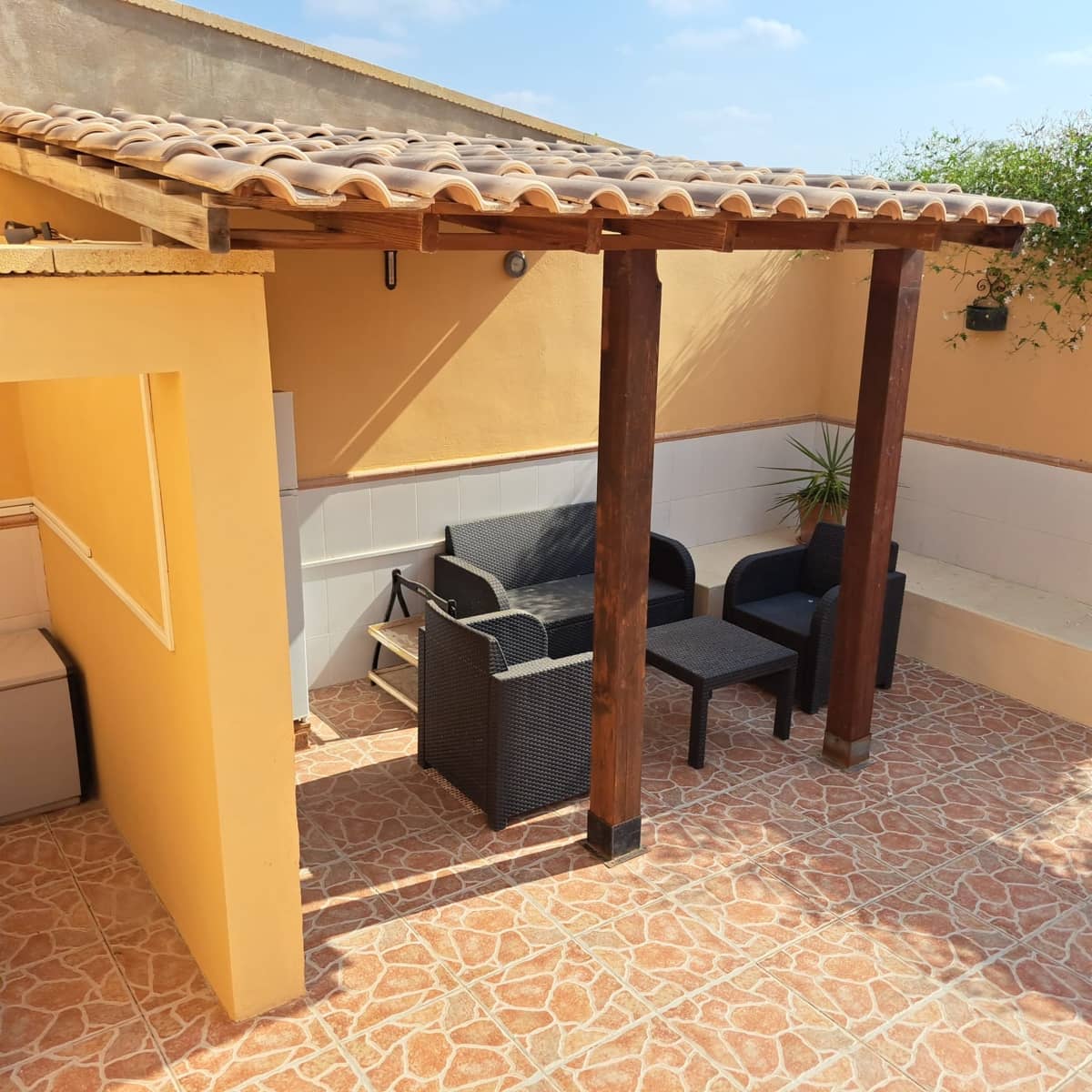 Chalet de 3 habitaciones en Catral en venta con piscina garaje - 390.000 € (Ref: 10078533)