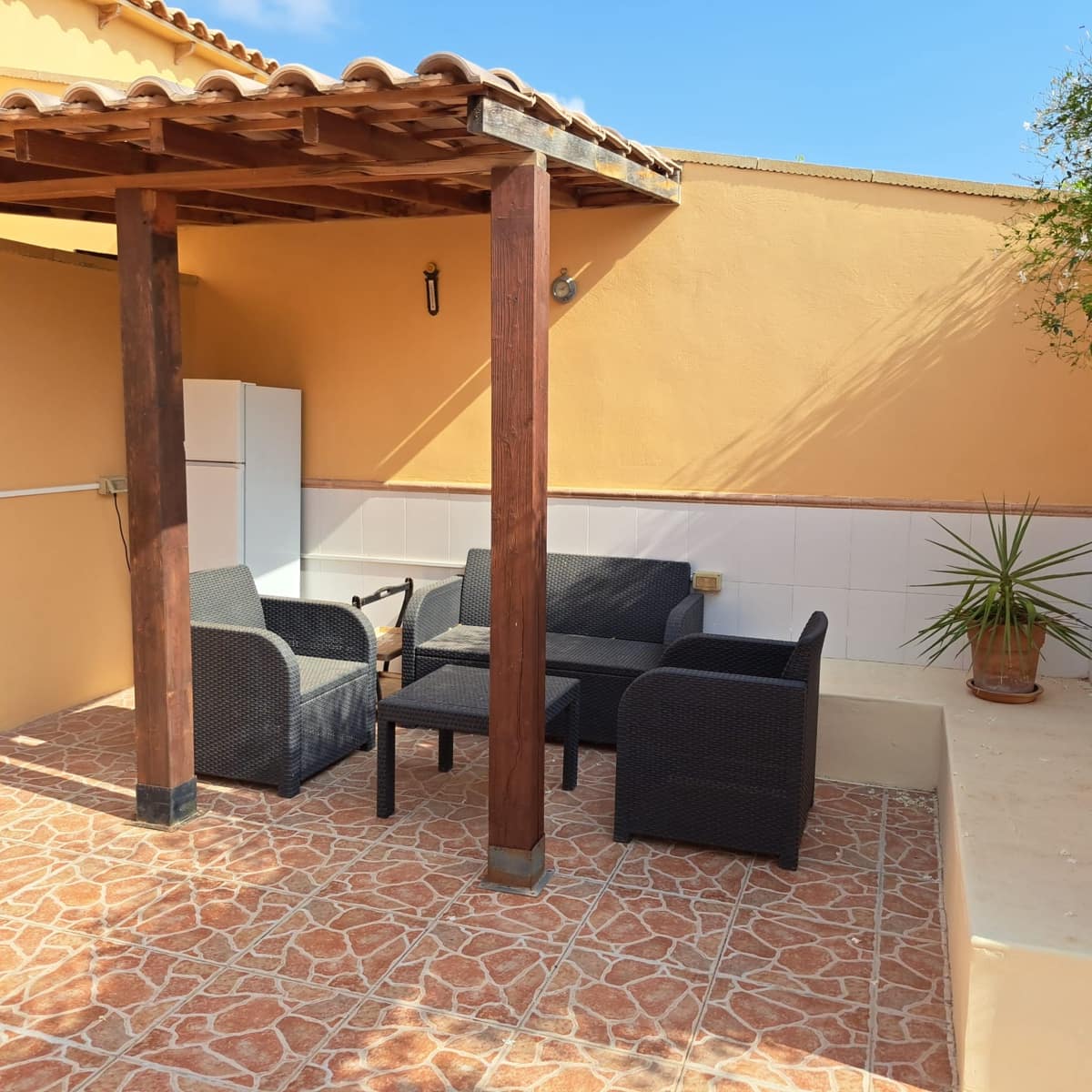 Chalet de 3 habitaciones en Catral en venta con piscina garaje - 390.000 € (Ref: 10078533)
