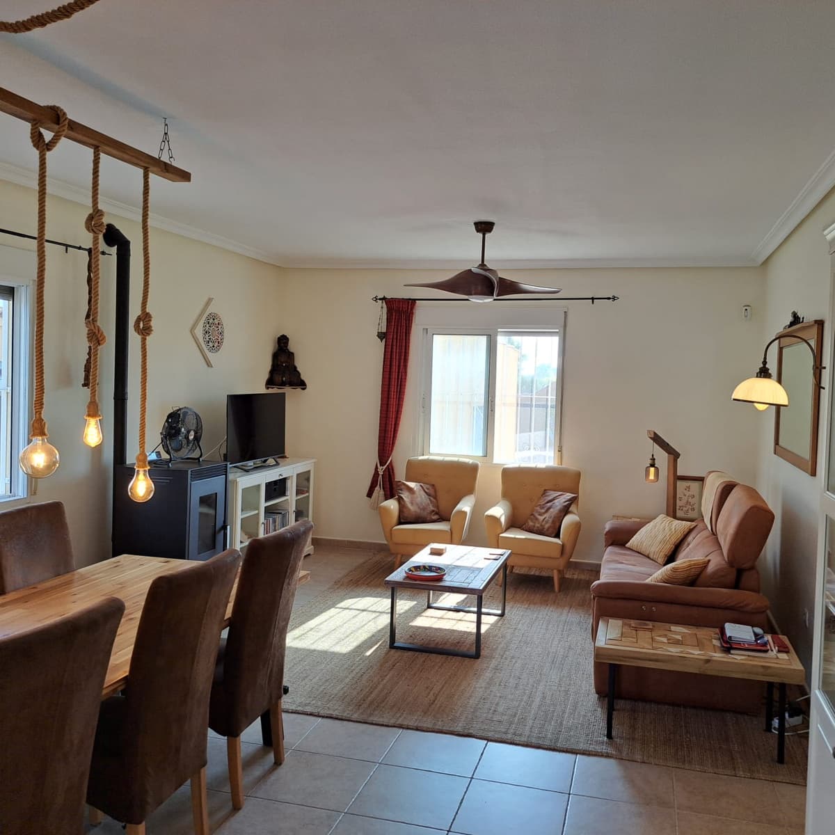 Chalet de 3 habitaciones en Catral en venta con piscina garaje - 390.000 € (Ref: 10078533)