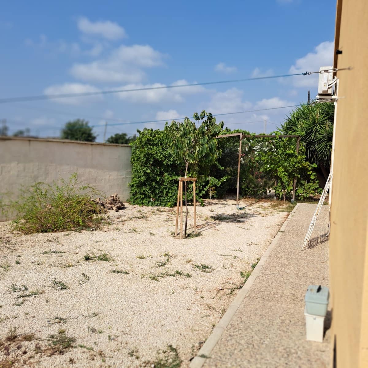 Chalet de 3 habitaciones en Catral en venta con piscina garaje - 390.000 € (Ref: 10078533)