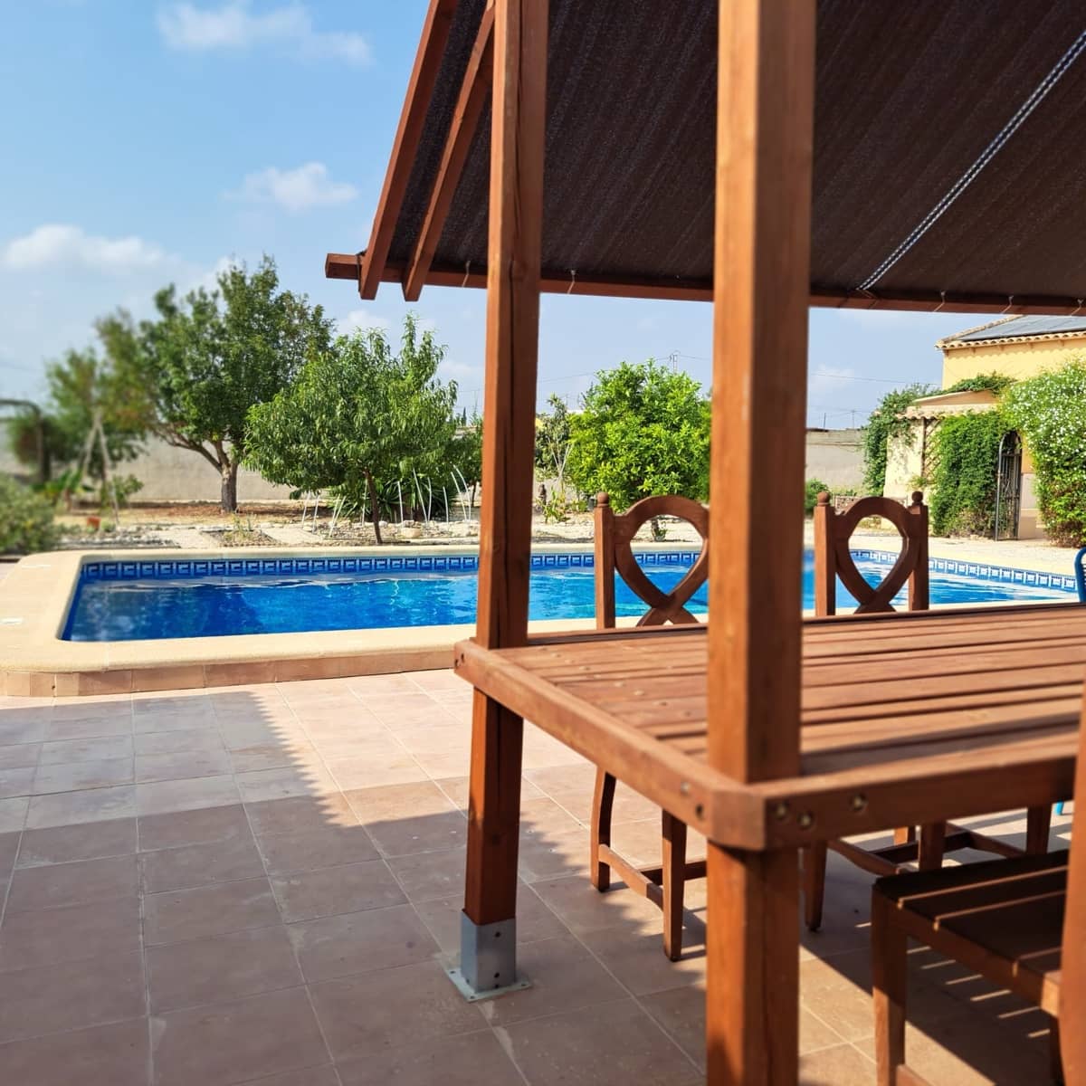 Chalet de 3 habitaciones en Catral en venta con piscina garaje - 390.000 € (Ref: 10078533)