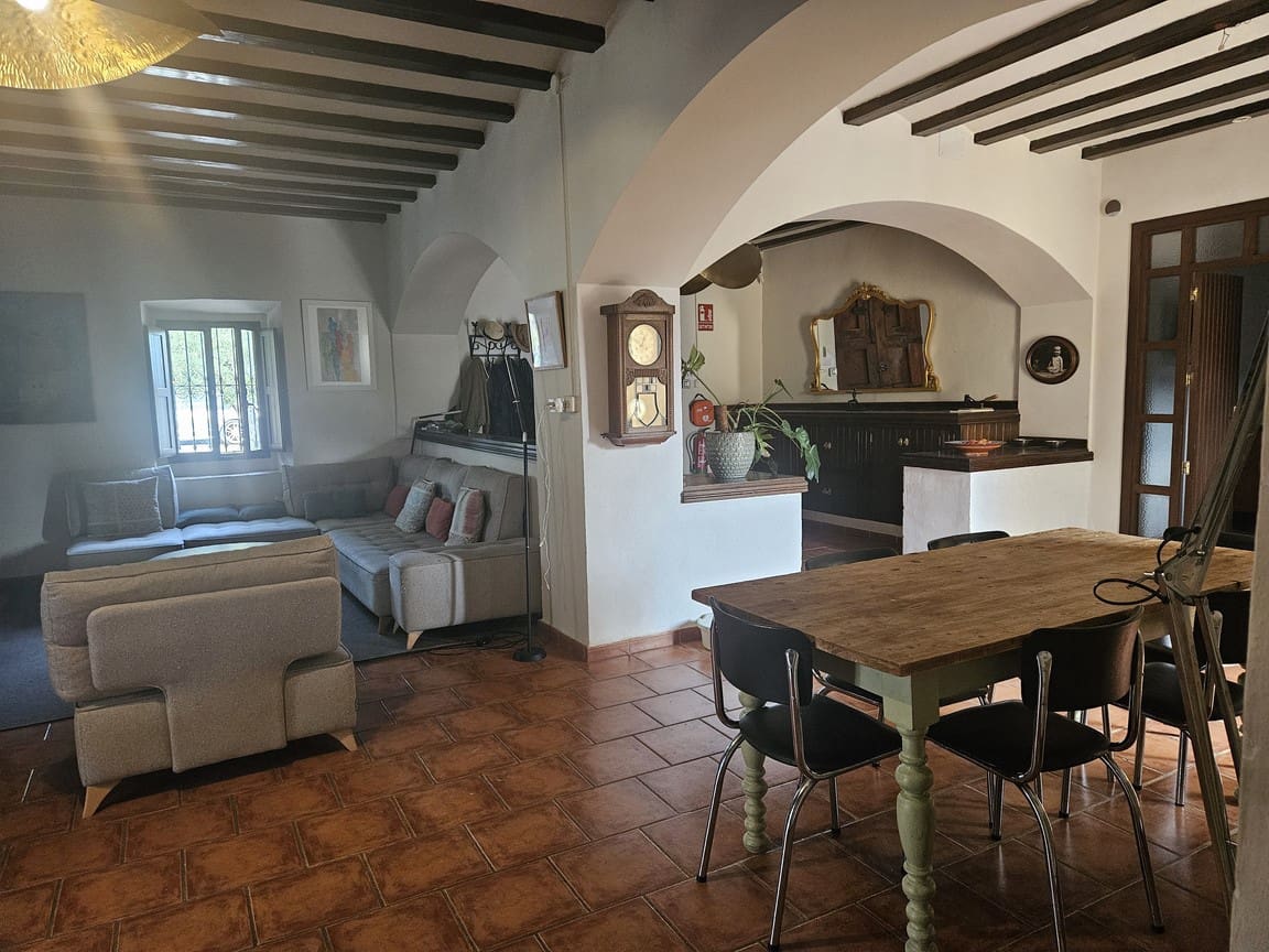 8 makuuhuone Huvila myytävänä paikassa Alcoy / Alcoi mukana uima-altaan 
autotalli - 759 000 € (Ref: 10078534)