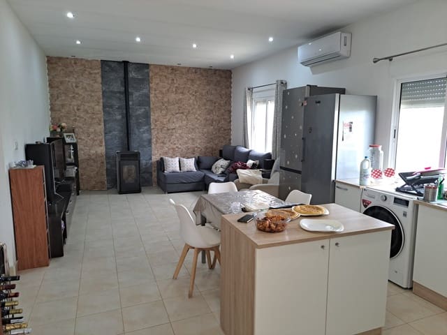 3 sypialnia Willa na sprzedaż w La Romana z basenem garażem - 299 000 € (Ref: 10079807)