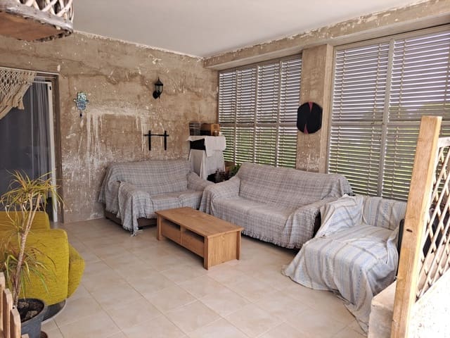 3 sypialnia Willa na sprzedaż w La Romana z basenem garażem - 299 000 € (Ref: 10079807)
