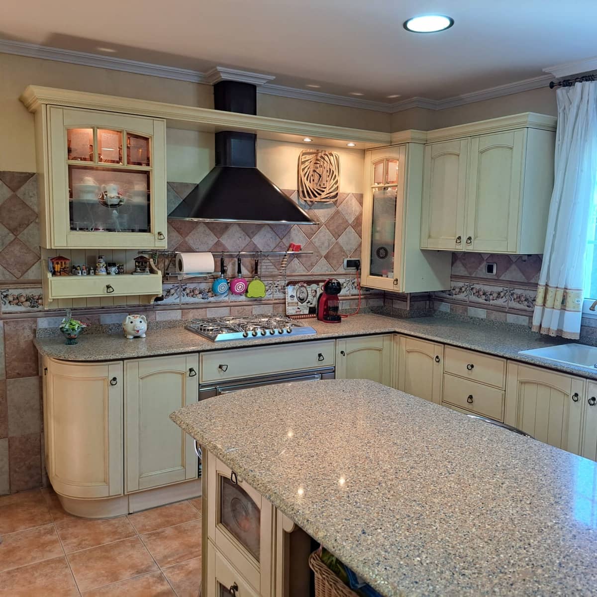 4 Zimmer Villa zu verkaufen in Crevillente / Crevillent mit Pool Garage - 850.000 € (Ref: 10079879)