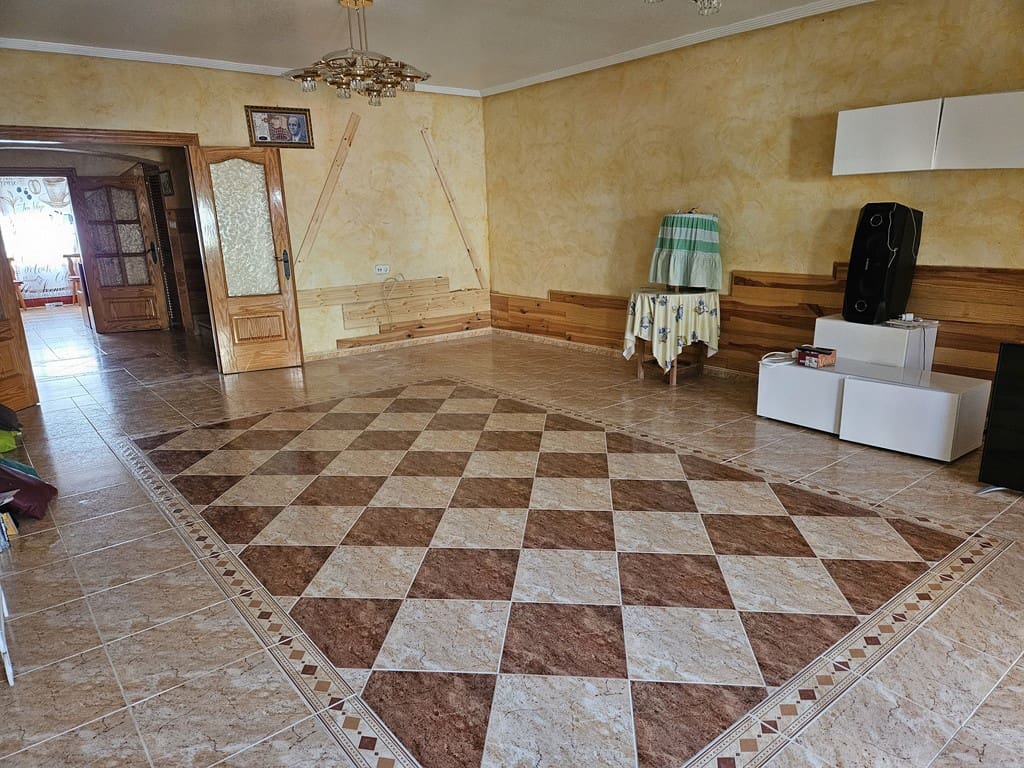 Chalet de 5 habitaciones en San Isidro en venta con piscina garaje - 349.000 € (Ref: 10079889)