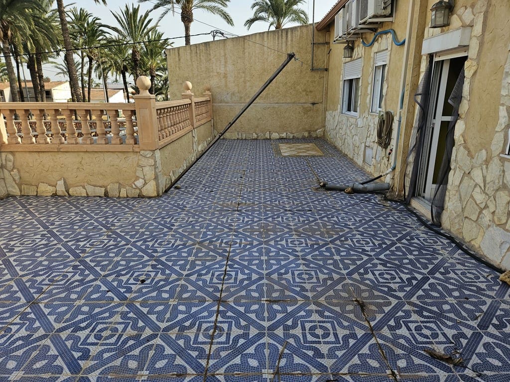 Chalet de 5 habitaciones en San Isidro en venta con piscina garaje - 349.000 € (Ref: 10079889)