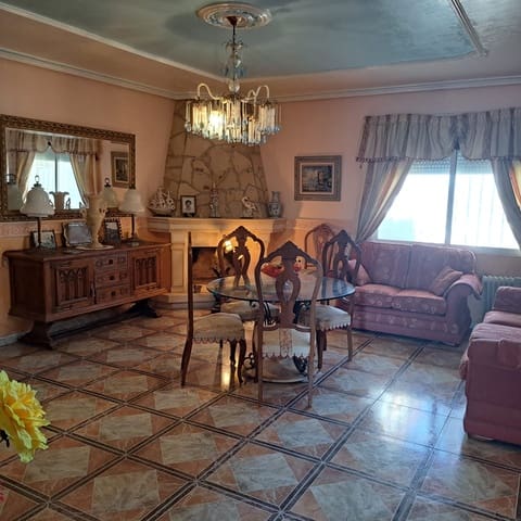 7 sovrum Villa till salu i Albatera med pool garage - 349 000 € (Ref: 10079901)