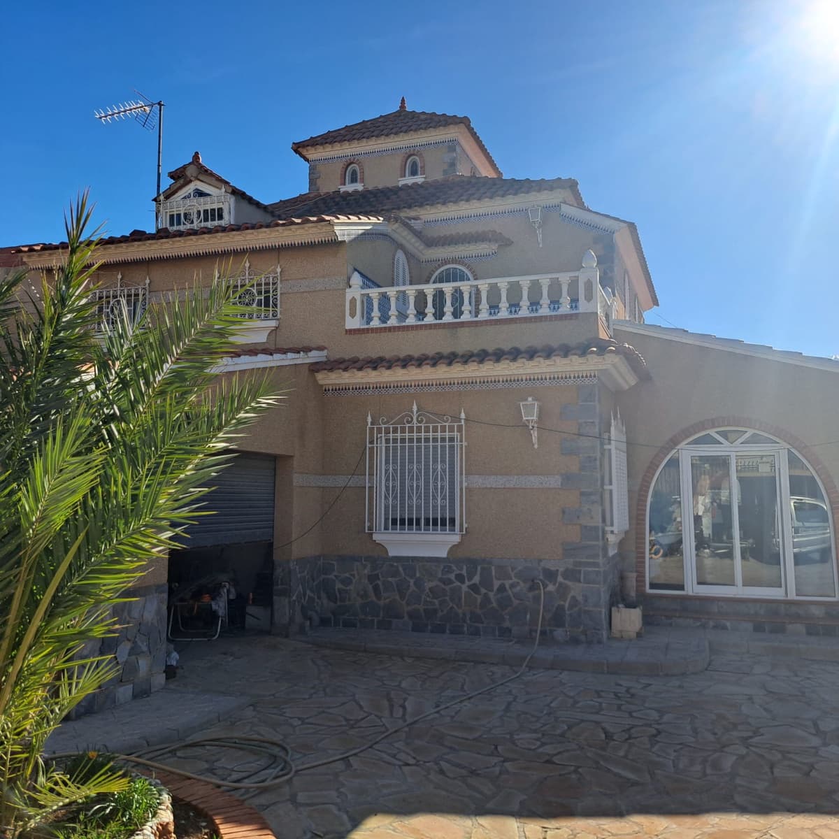 7 sovrum Villa till salu i Albatera med pool garage - 349 000 € (Ref: 10079901)