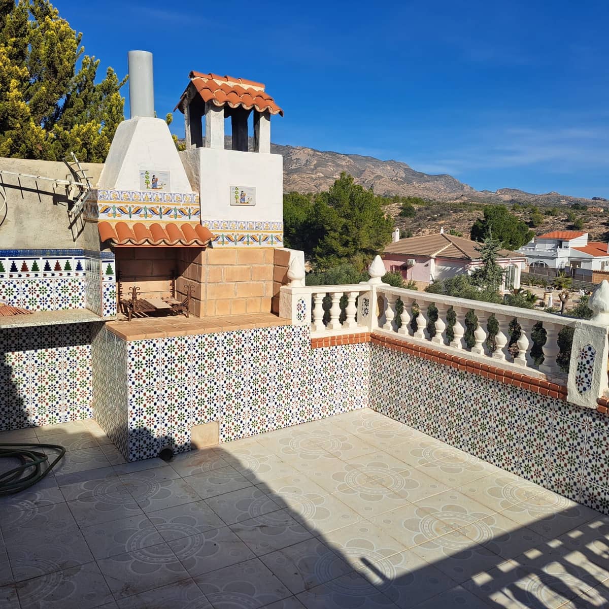 7 sovrum Villa till salu i Albatera med pool garage - 349 000 € (Ref: 10079901)