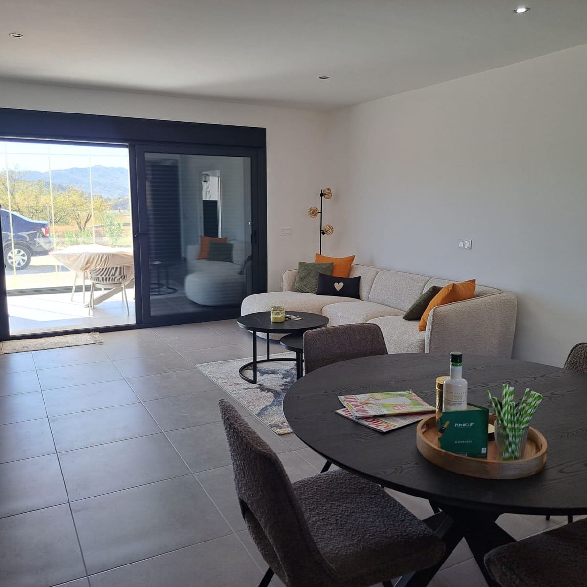 3 soveværelse Villa til salg i Macisvenda med swimmingpool garage - € 385.000 (Ref: 10120693)