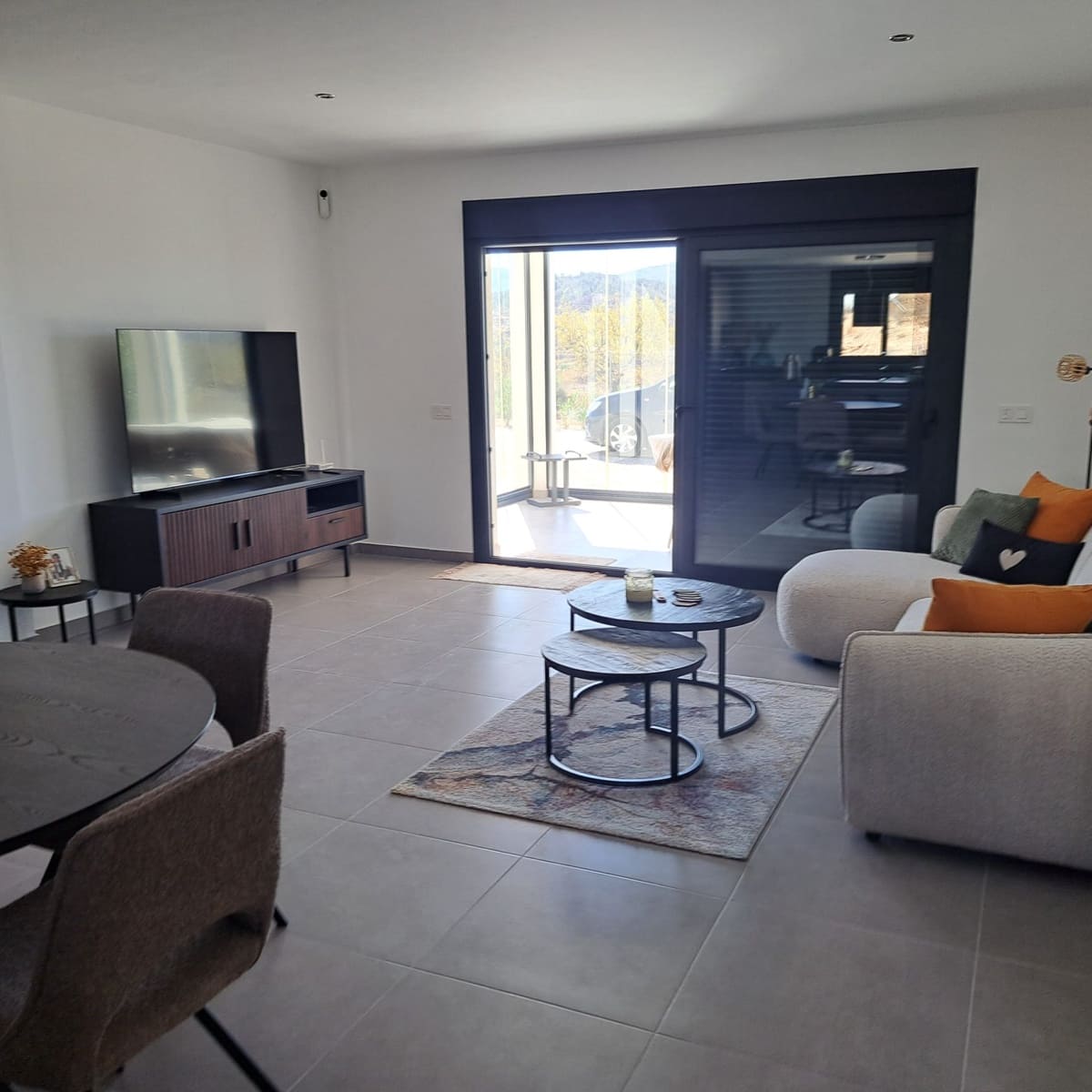 3 soveværelse Villa til salg i Macisvenda med swimmingpool garage - € 385.000 (Ref: 10120693)