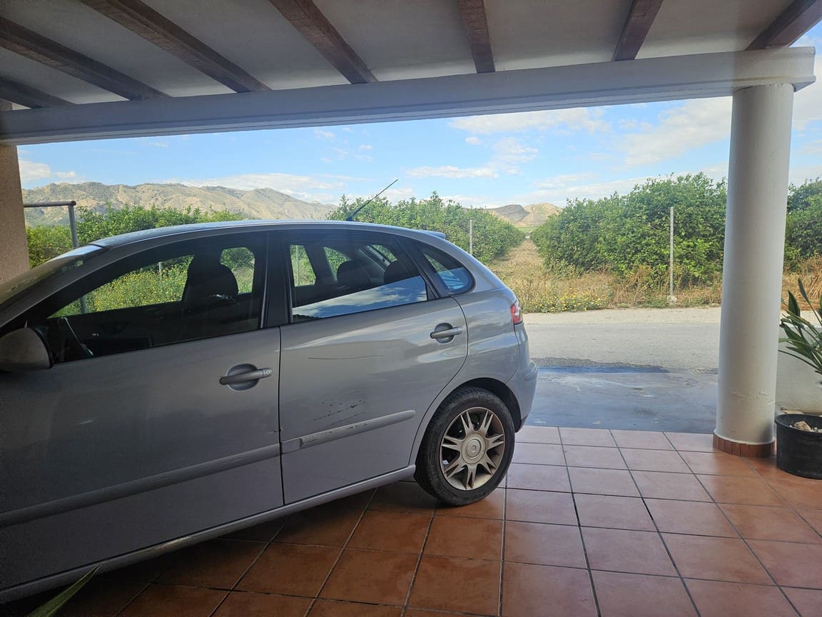 3 quarto Moradia para venda em Cox com garagem - 240 000 € (Ref: 10120707)