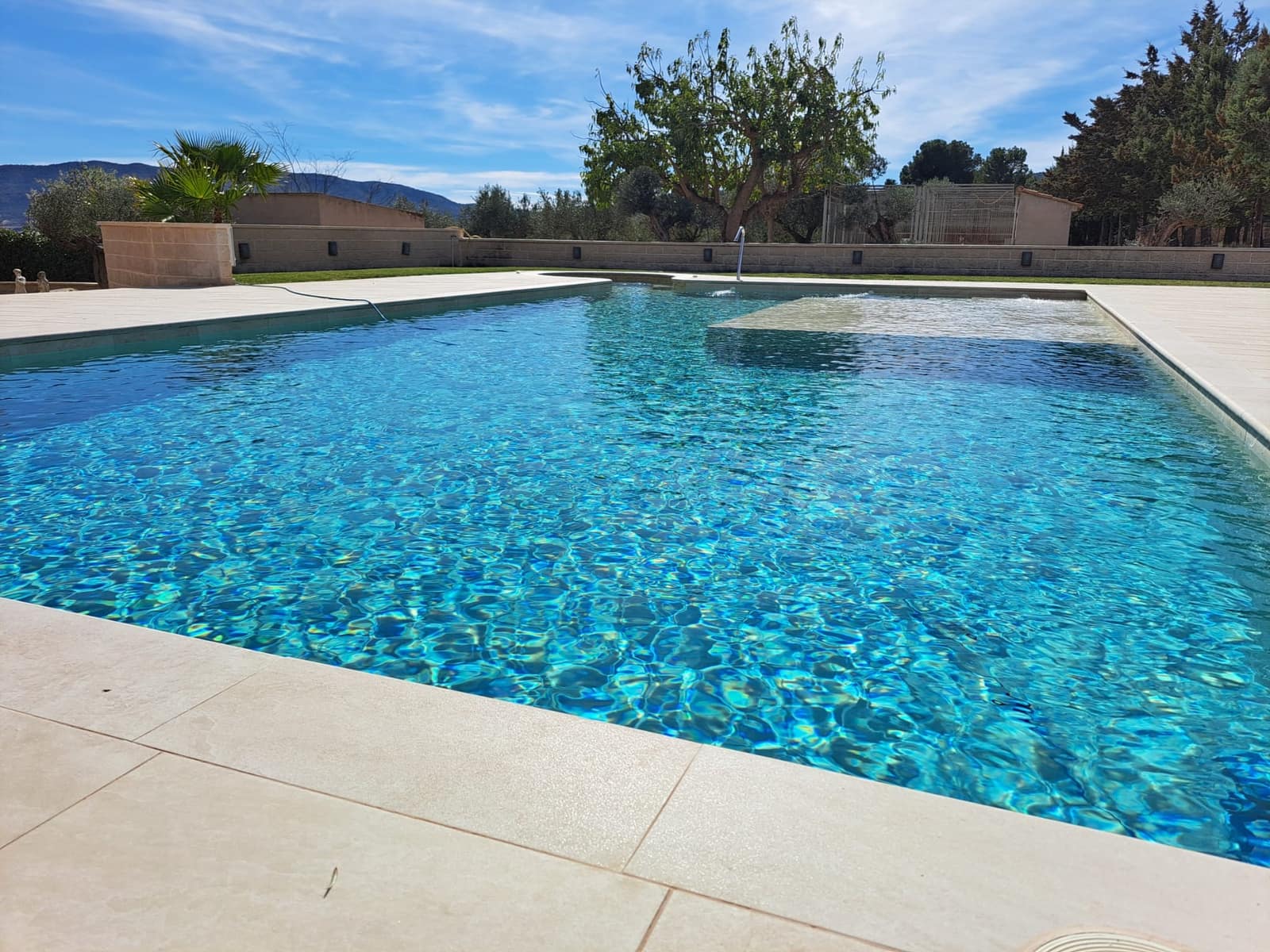6 quarto Moradia para venda em Salinas com piscina garagem - 1 000 000 € (Ref: 10120776)