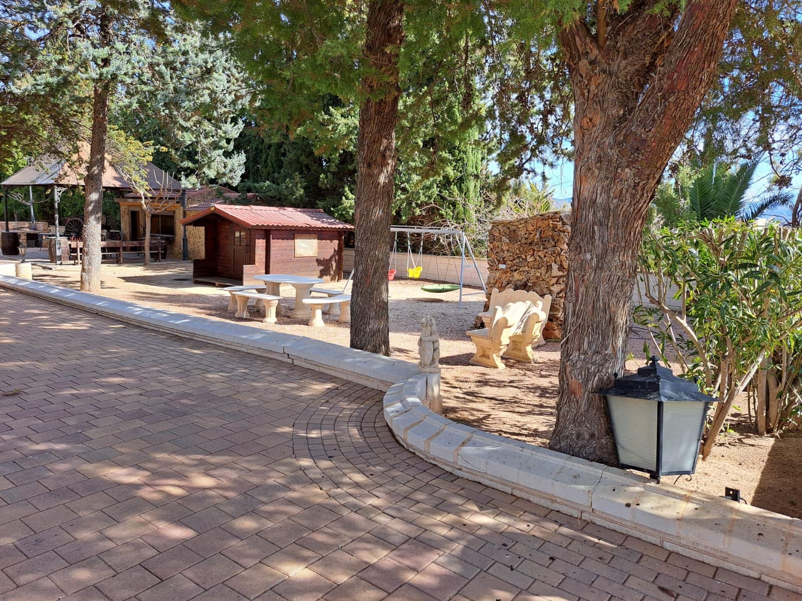 6 quarto Moradia para venda em Salinas com piscina garagem - 1 000 000 € (Ref: 10120776)
