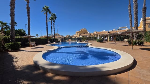 4 camera da letto Bungalow in vendita in Ciudad Quesada, Rojales con piscina garage - 250.000 € (Rif: 10124548)