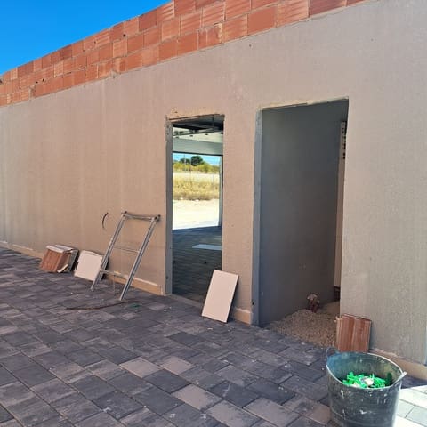 3 quarto Moradia para venda em Jumilla com piscina garagem - 385 000 € (Ref: 10124750)