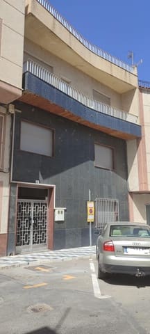 8 soveværelse Byhus til salg i Olula del Río med garage - € 210.000 (Ref: 9150915)