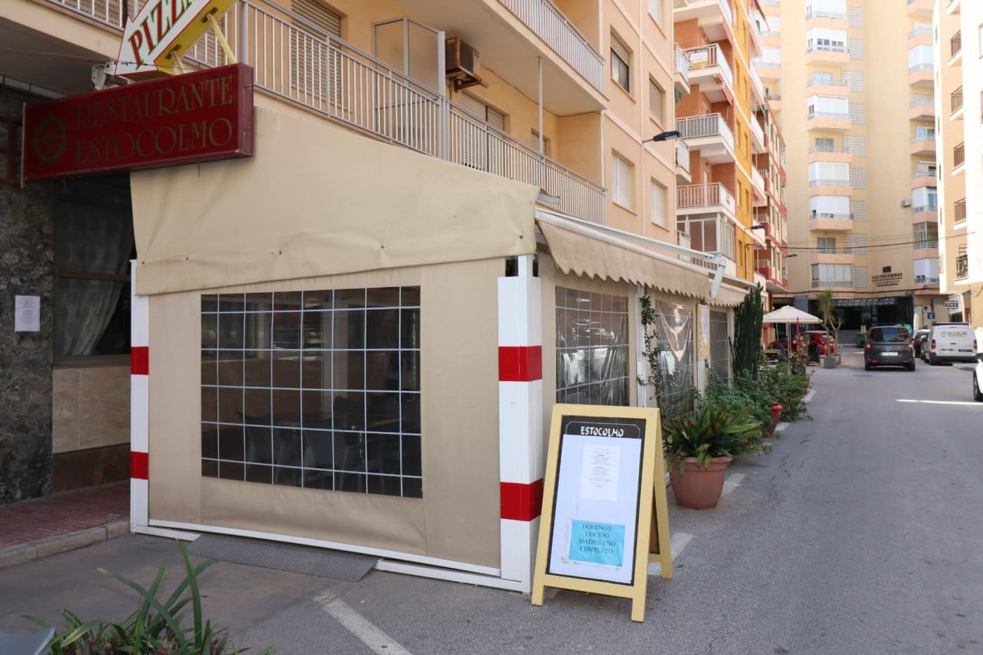 Commercial for sale in Torrevieja - € 399,795 (Ref: 7585225)