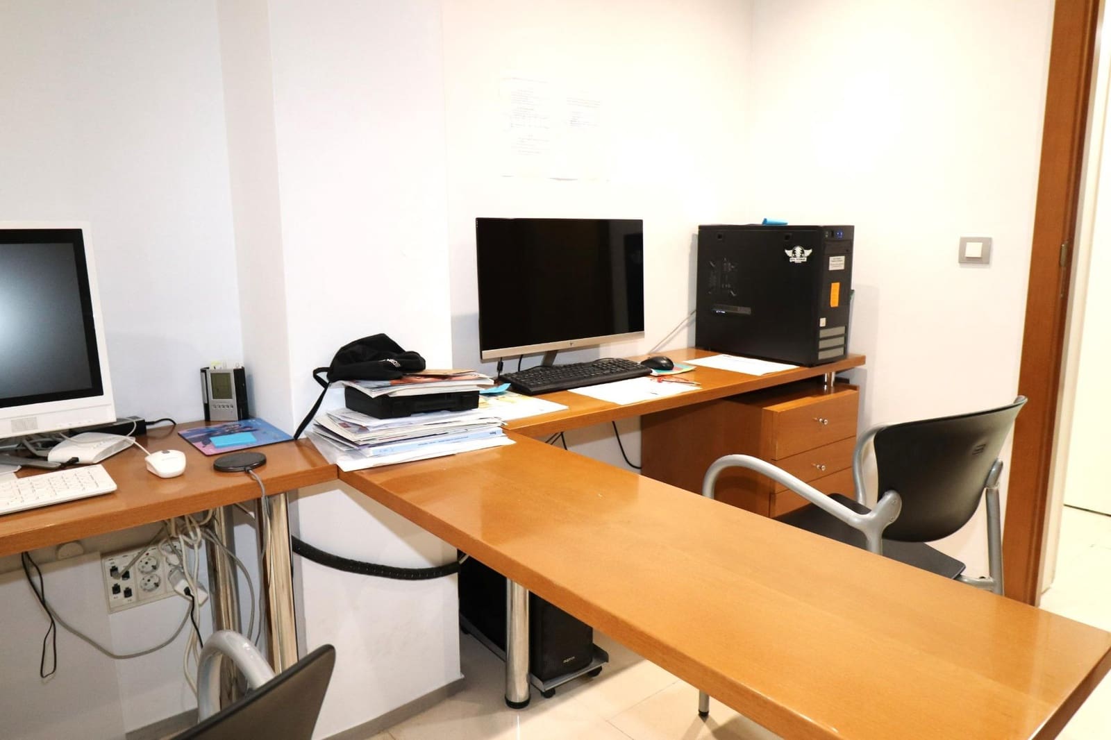 6 bedroom Flat for sale in Torrevieja - € 420,000 (Ref: 7592842)