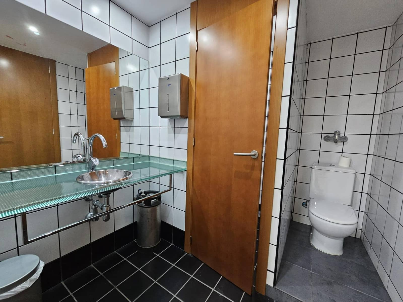 6 bedroom Flat for sale in Torrevieja - € 420,000 (Ref: 7592842)