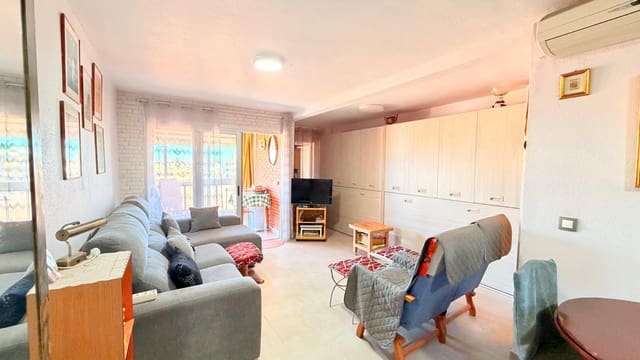 Piso de 2 habitaciones en Playa de los Náufragos, Torrevieja en venta con piscina - 169.000 € (Ref: 9739169)