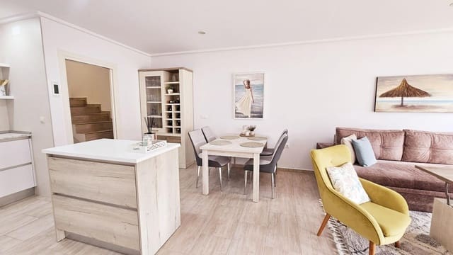 Apartamento de 2 habitaciones en La Siesta, Torrevieja en venta - 209.500 € (Ref: 9739172)