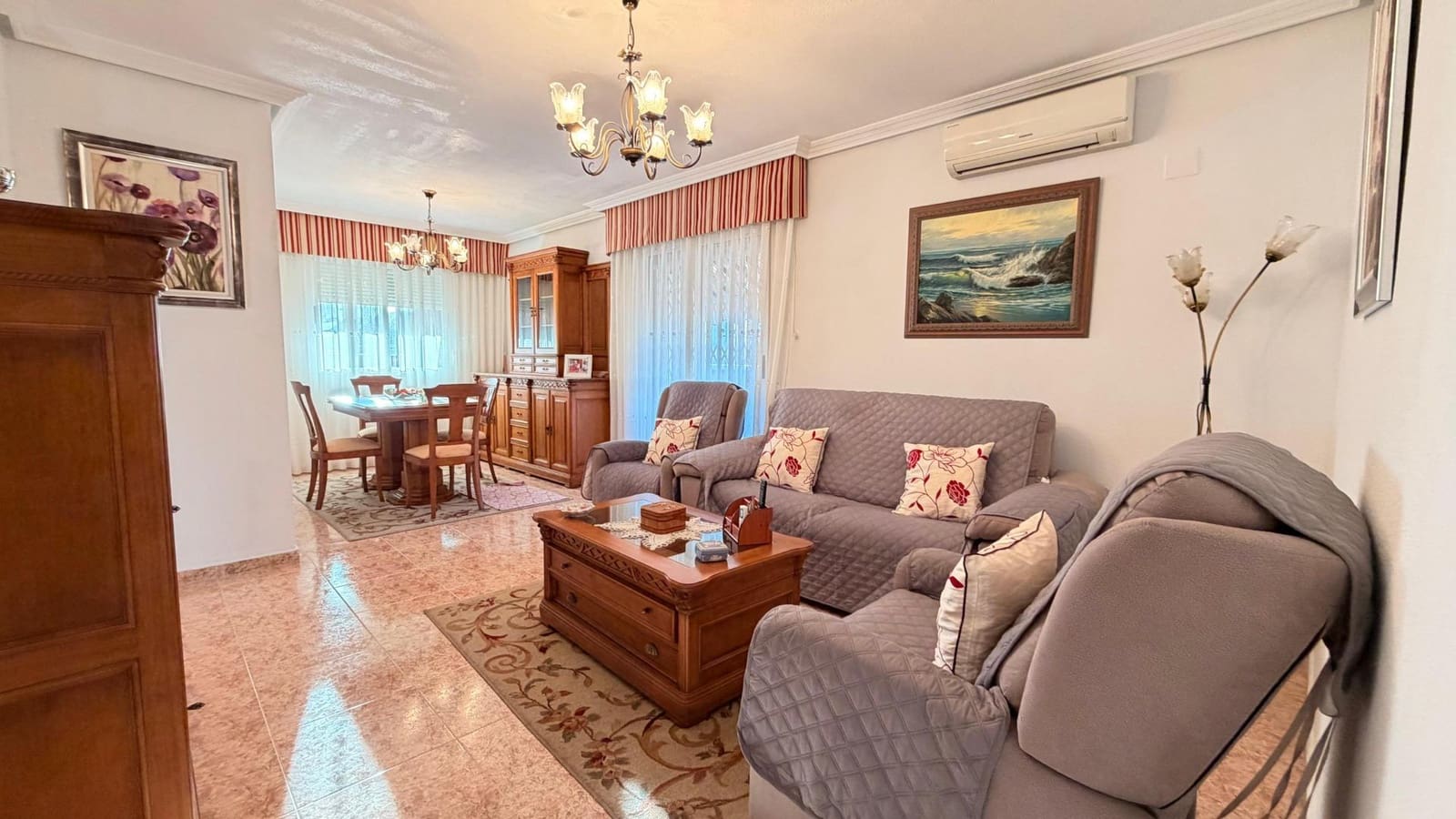 Ático de 3 habitaciones en Torrevieja en venta - 220.000 € (Ref: 9739173)