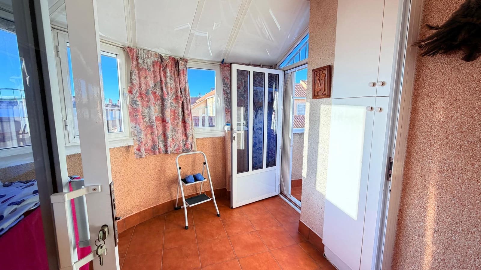 Ático de 3 habitaciones en Torrevieja en venta - 220.000 € (Ref: 9739173)