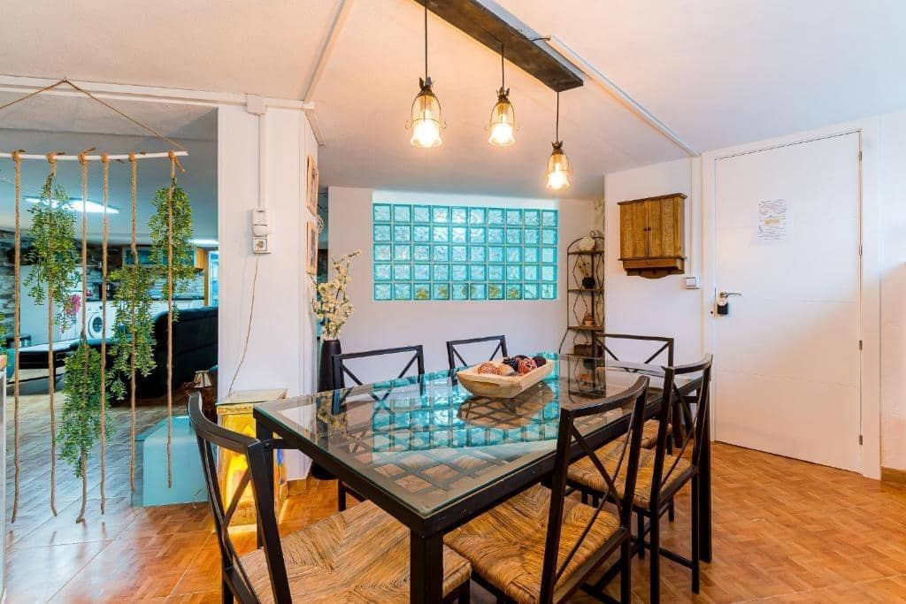 3 bedroom Apartment for sale in Torrevieja with garage - € 280,000 (Ref: 9739178)