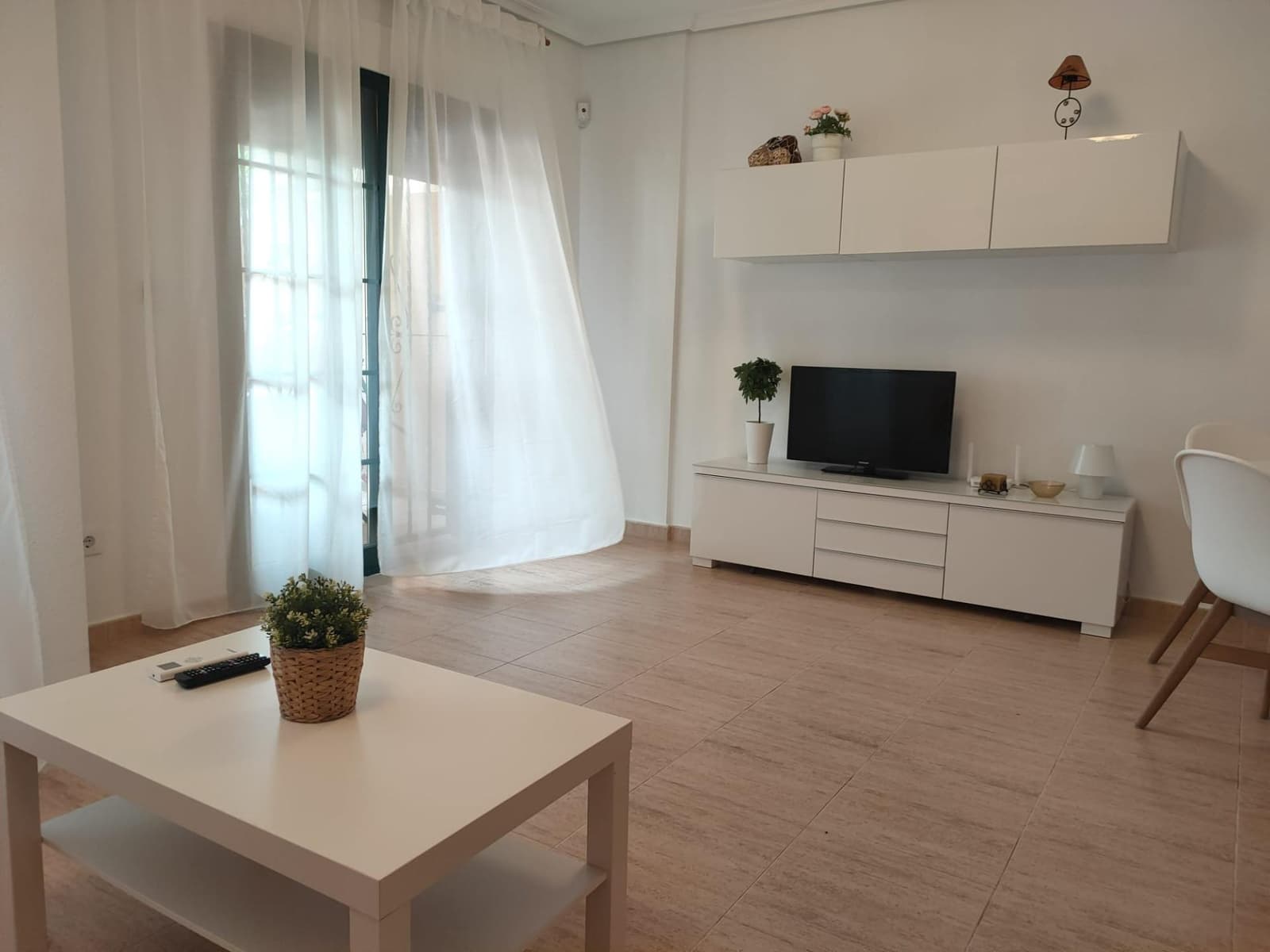 3 bedroom Terraced Villa for rent in Campoamor with garage - € 1,200 (Ref: 9808043)