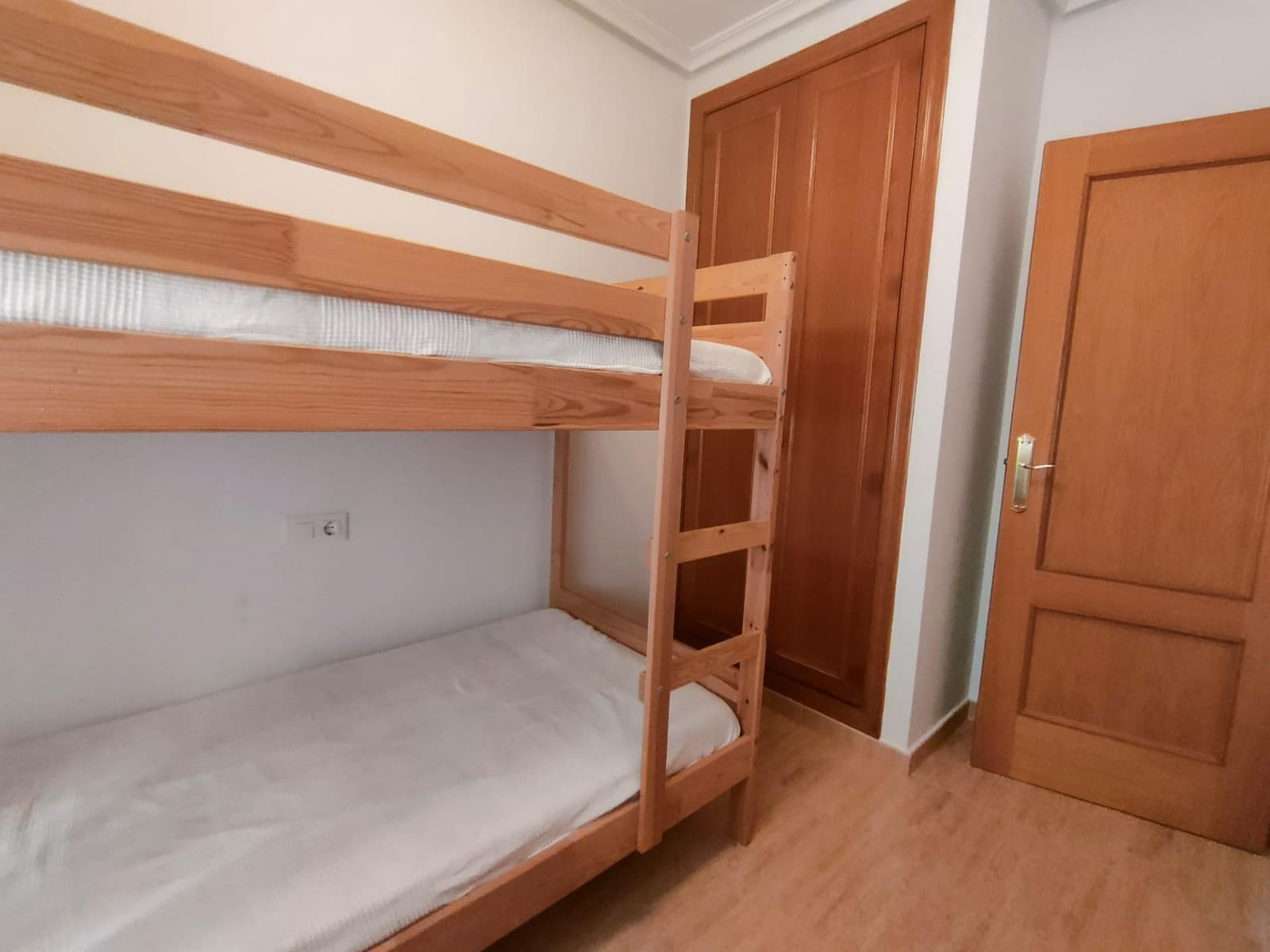 3 bedroom Terraced Villa for rent in Campoamor with garage - € 1,200 (Ref: 9808043)