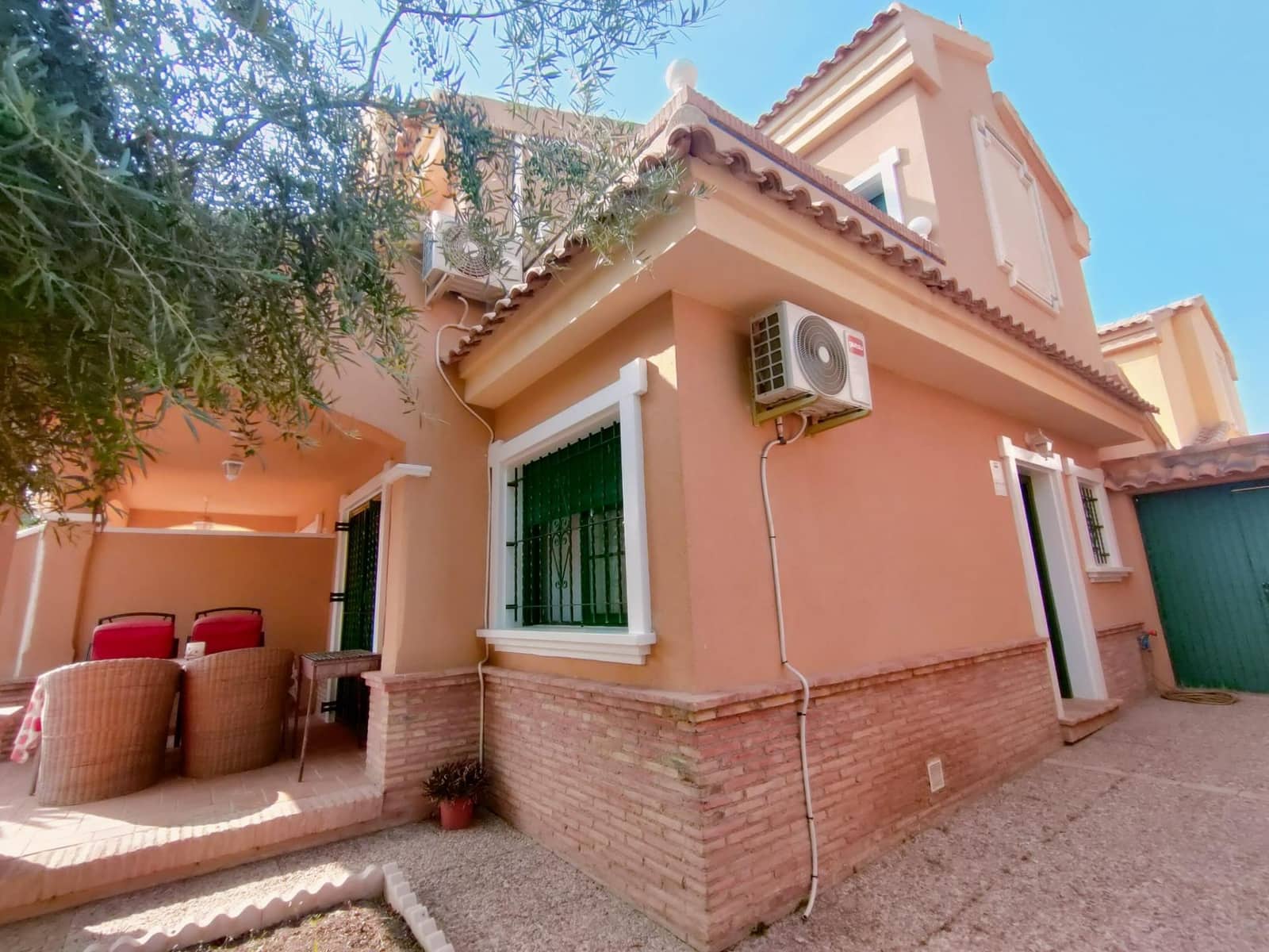 3 bedroom Terraced Villa for rent in Campoamor with garage - € 1,200 (Ref: 9808043)