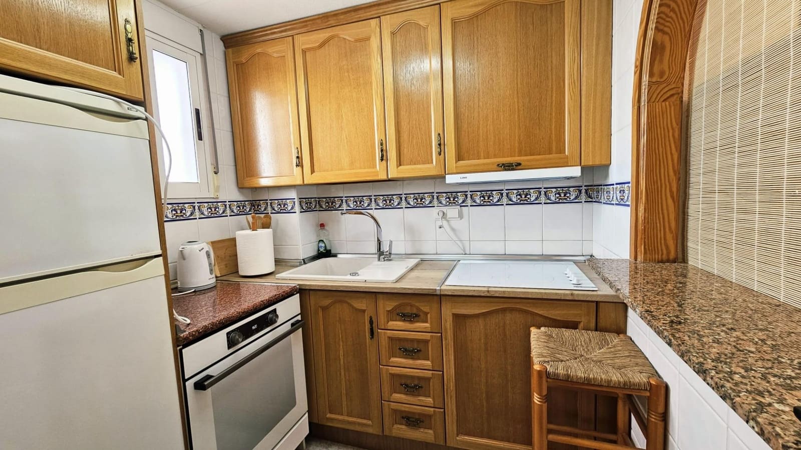 2 bedroom Flat for sale in Torrevieja with pool - € 145,500 (Ref: 9831594)