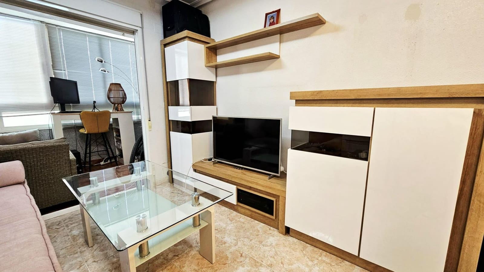 2 bedroom Flat for sale in Torrevieja with pool - € 145,500 (Ref: 9831594)