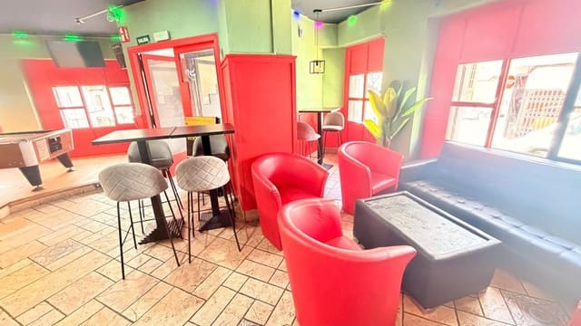 Commercial for rent in Torrevieja - € 600 (Ref: 9959835)