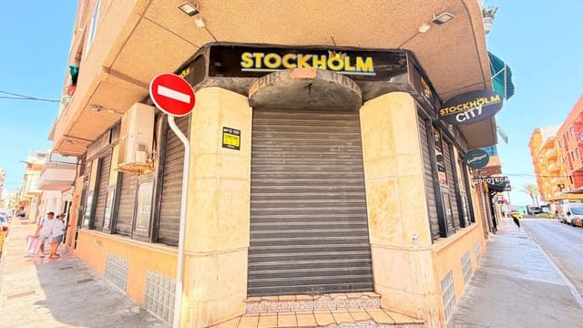 Erhverv til leje i Torrevieja - € 600 (Ref: 9959835)