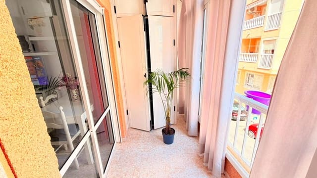 1 soverom Leilighet til salgs i Playa del Cura, Torrevieja - € 135 000 (Ref: 9975479)