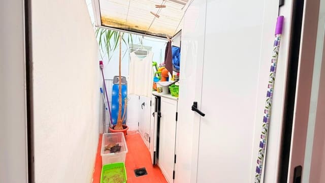1 soverom Leilighet til salgs i Playa del Cura, Torrevieja - € 135 000 (Ref: 9975479)