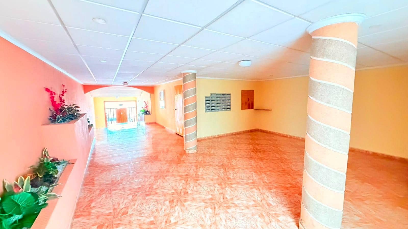 1 soveværelse Lejlighed til salg i Torrevieja - € 135.000 (Ref: 9975479)