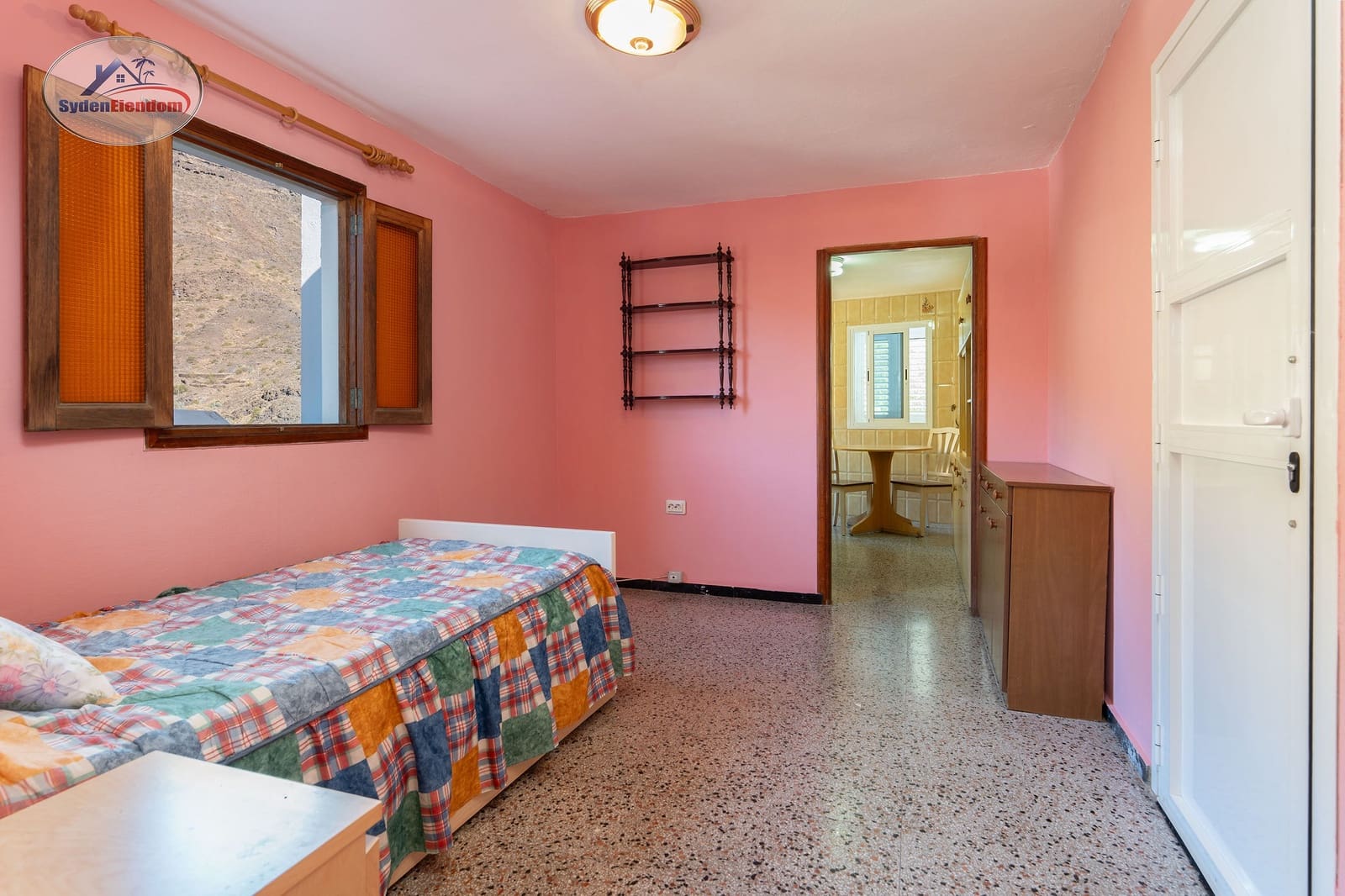 4 bedroom Terraced Villa for sale in Mogan with garage - € 445,000 (Ref: 10136502)
