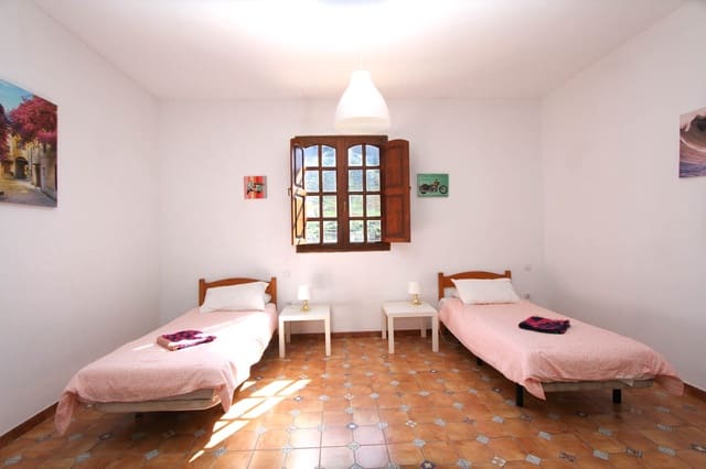 6 bedroom Finca/Country House for sale in Mogán with garage - € 840,000 (Ref: 7684927)