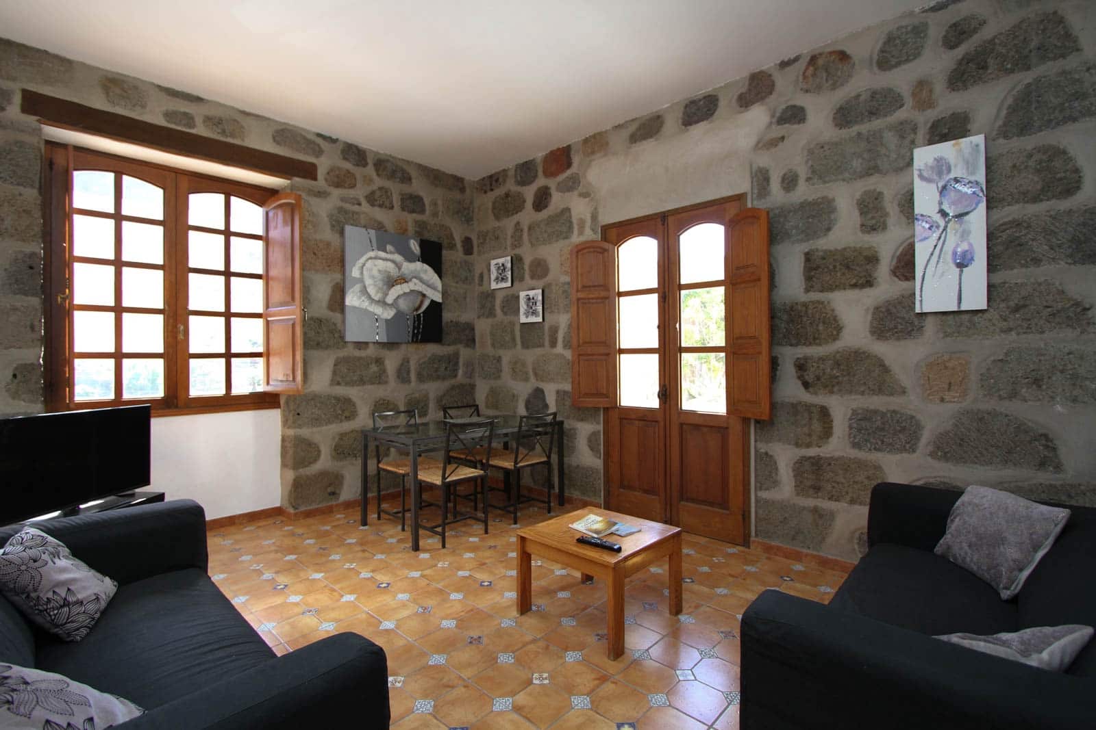 6 soveværelse Finca/Landehus til salg i Mogan med garage - € 840.000 (Ref: 7684927)