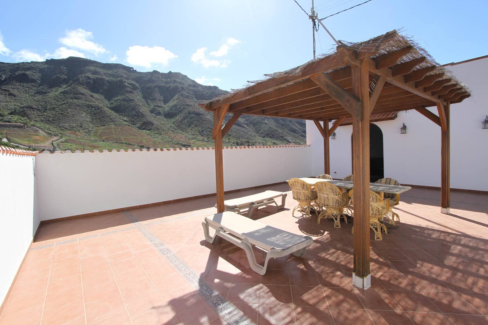 6 soveværelse Finca/Landehus til salg i Mogan med garage - € 840.000 (Ref: 7684927)