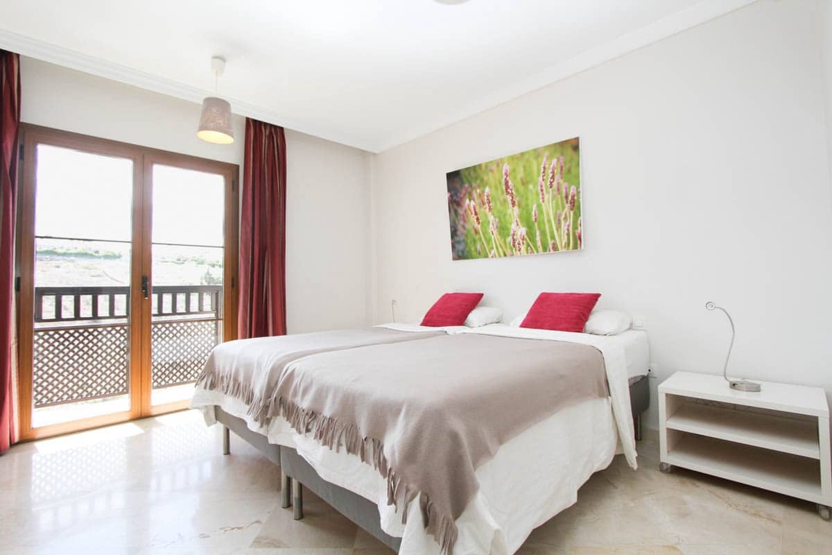 2 soveværelse Lejlighed til salg i Amadores med swimmingpool garage - € 440.000 (Ref: 7836847)