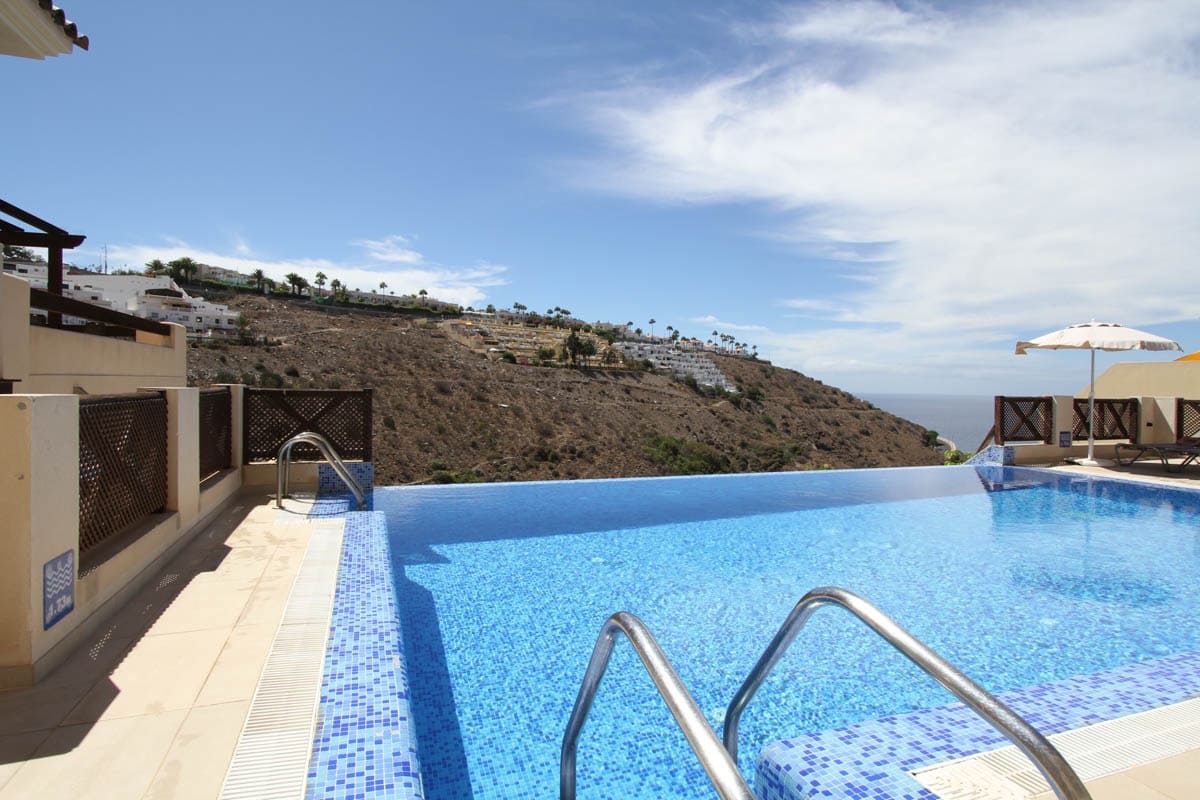 2 soveværelse Lejlighed til salg i Amadores med swimmingpool garage - € 440.000 (Ref: 7836847)