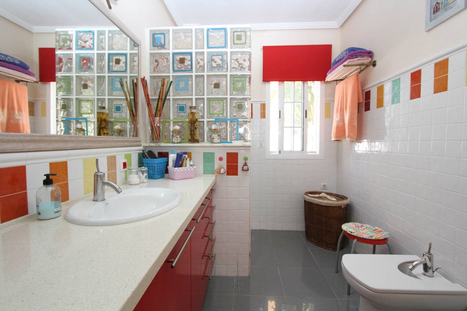 4 bedroom Villa for sale in Arguineguin with pool garage - € 990,000 (Ref: 7916400)