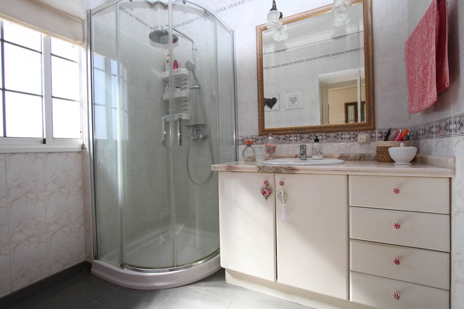 4 bedroom Villa for sale in Arguineguin with pool garage - € 990,000 (Ref: 7916400)