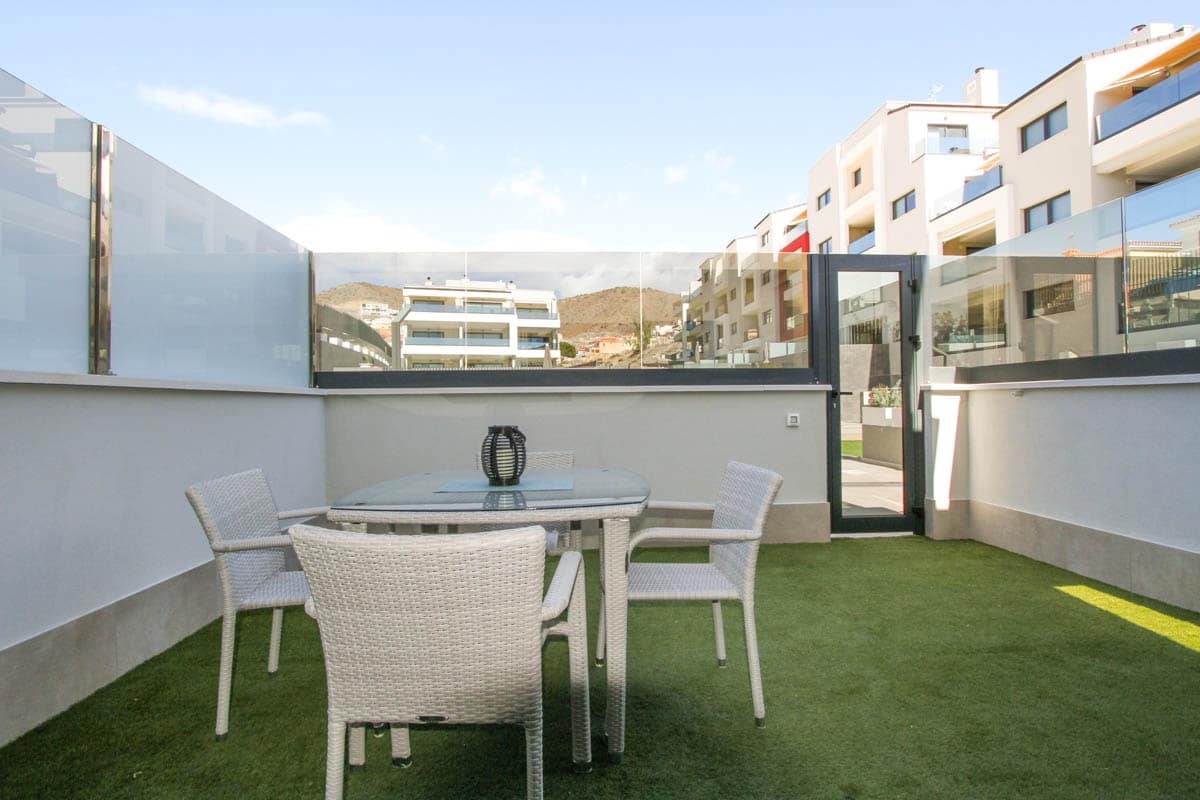 2 soverom Leilighet til salgs i Arguineguin med svømmebasseng - € 395 000 (Ref: 7980086)