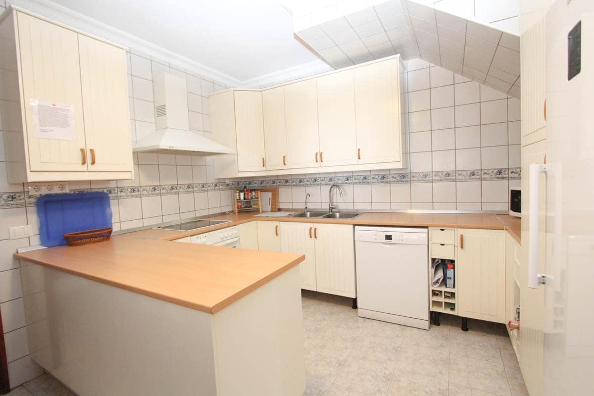 4 soveværelse Semi-Rækkehus til salg i Arguineguin med swimmingpool - € 550.000 (Ref: 8037013)